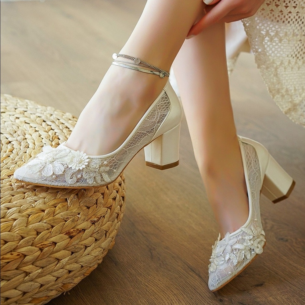 Handmade bridal lace shoe size 8.5